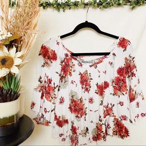 Flowy floral blouse